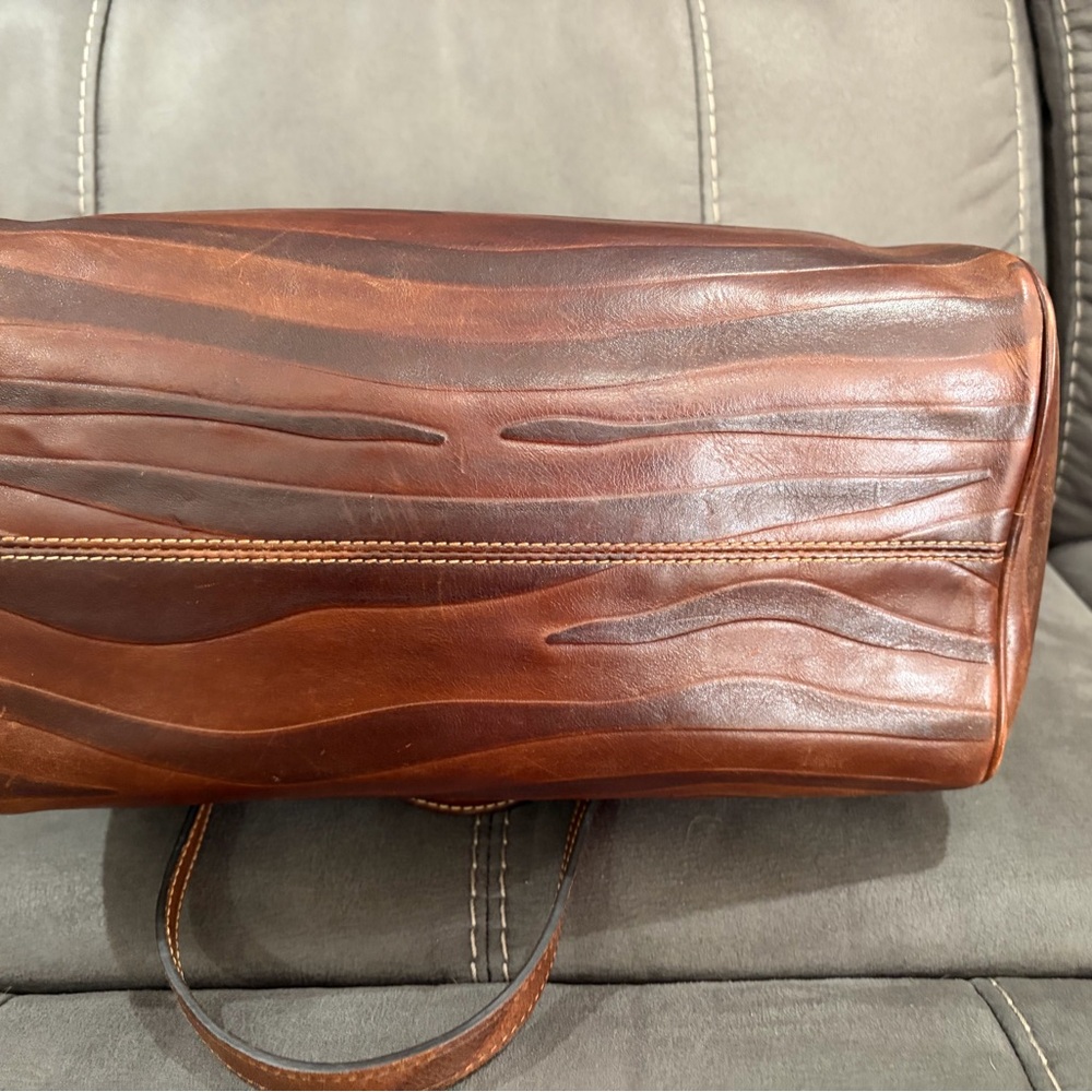 SOLD Dooney & Bourke Tiger Brown Leather Duffel Bag - Picture 8 of 16